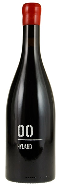 2021 00 Wines Hyland Pinot Noir, 750ml