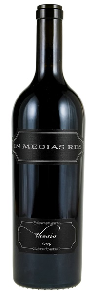 2019 In Medias Res Thesis, 750ml